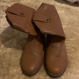 Brown Cherokee boots